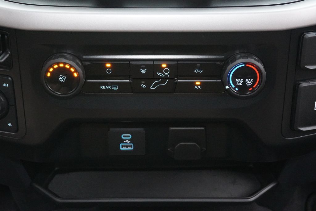 Used 2023 Ford F150 XLT AWD/4WD image 16