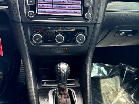 Used 2013 Volkswagen GTI 2-Door image 17