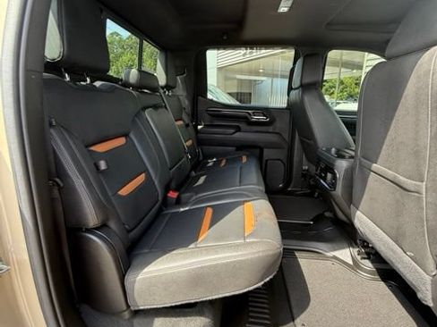 Used 2022 GMC Sierra 1500 AT4 w/ AT4 Preferred Package AWD/4WD image 24