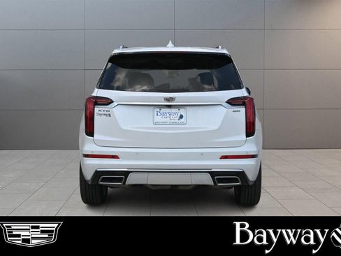 New 2025 Cadillac XT6 Premium Luxury w/ Technology Package image 18
