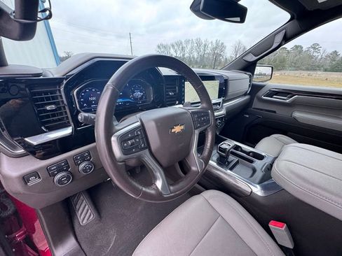 Used 2023 Chevrolet Silverado 1500 LTZ w/ LTZ Premium Package image 14