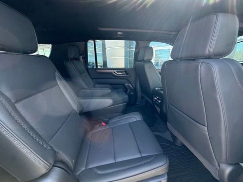 New 2026 GMC Yukon XL Denali w/ Sun & Power Step Package image 28