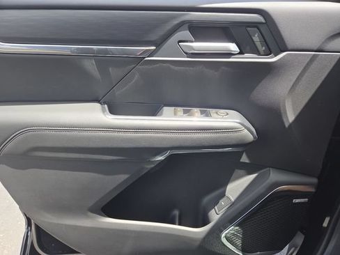 New 2026 GMC Acadia Elevation w/ Black Edition AWD/4WD image 33