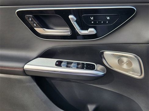 New 2025 Mercedes-Benz GLC 63 AMG S image 21