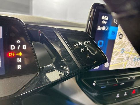 Certified 2023 Volkswagen ID.4 Pro S Plus AWD/4WD image 18