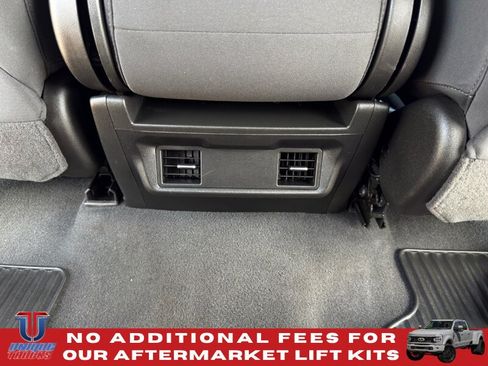Used 2021 GMC Sierra 1500 4x4 Crew Cab w/ Sierra Value Package image 27