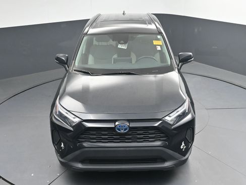 Certified 2022 Toyota RAV4 XLE image 29