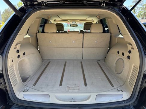 Used 2015 Jeep Grand Cherokee Overland image 27