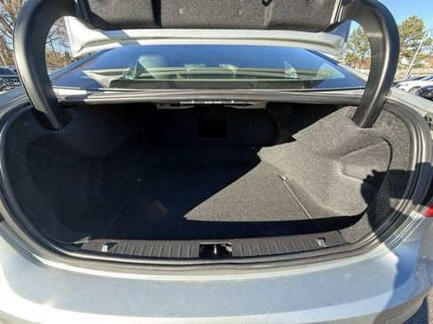 Used 2017 Volvo S60 T5 Dynamic image 12