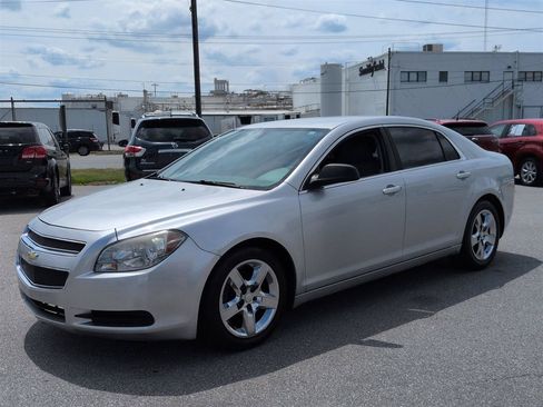 Used 2011 Chevrolet Malibu LS FWD image 7