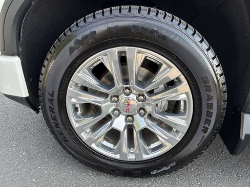Used 2020 GMC Sierra 1500 Denali w/ Technology Package AWD/4WD image 18