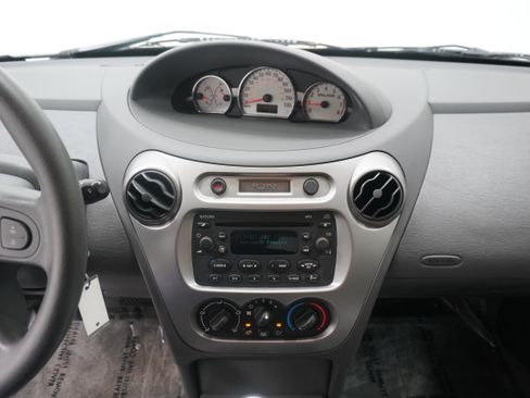 Used 2005 Saturn ION Level 3 w/ Travel Pkg FWD image 17