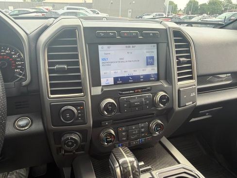 Used 2018 Ford F150 Raptor w/ Equipment Group 802A Luxury AWD/4WD image 17