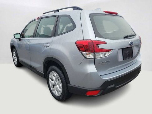 Used 2021 Subaru Forester image 7