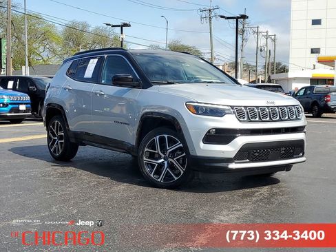 Certified 2025 Jeep Compass Limited w/ Elite Group AWD/4WD image 1