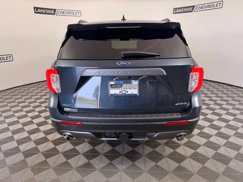 Used 2023 Ford Explorer XLT w/ Equipment Group 202A AWD/4WD image 5