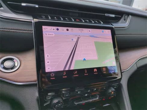 New 2025 Jeep Grand Cherokee L Summit w/ Obsidian Package image 30