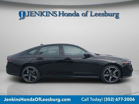 New 2026 Honda Accord SE image 2