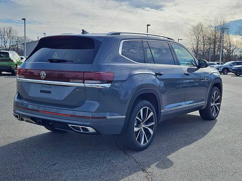 New 2026 Volkswagen Atlas SEL Premium R-Line AWD/4WD image 4