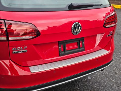 Used 2018 Volkswagen Golf Alltrack SEL AWD/4WD image 14