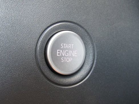 Used 2021 Volkswagen ID.4 Pro S w/ Gradient Package image 43