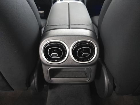 Certified 2026 Mercedes-Benz GLC 300 4MATIC image 24