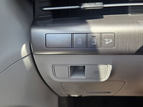 Certified 2026 Hyundai Kona SE FWD image 27