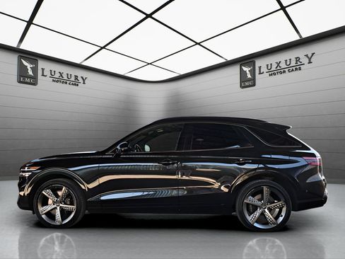 Used 2023 Genesis GV70 2.5T w/ Sport Prestige Package image 5