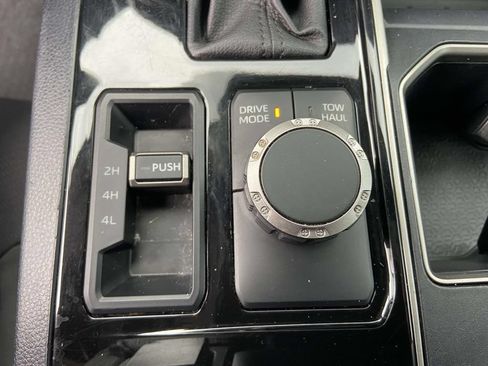 Used 2023 Toyota Tundra SR5 w/ SR5 Convenience Package AWD/4WD image 25