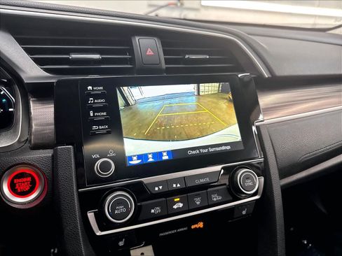 Used 2020 Honda Civic EX image 16