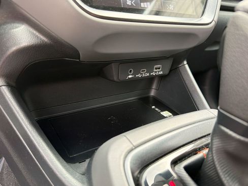 Used 2024 Subaru Crosstrek 2.5i Limited AWD/4WD image 26