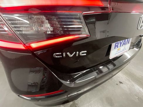 Used 2023 Honda Civic Sport Touring image 30