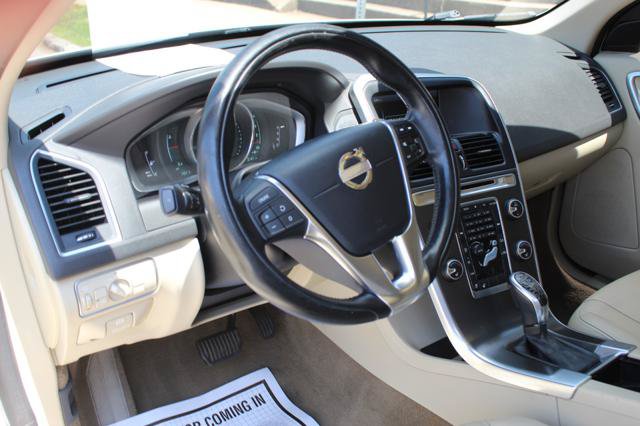 Used 2015 Volvo XC60 T6 Premier Plus AWD/4WD image 9