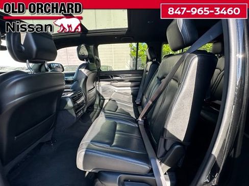 Used 2022 Jeep Wagoneer Series I w/ Premium Group I AWD/4WD image 14