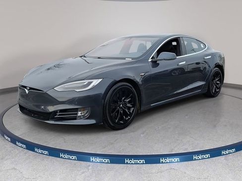 Used 2017 Tesla Model S 75D image 1
