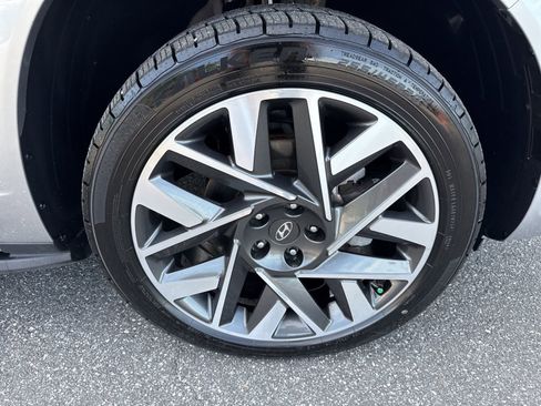 Certified 2023 Hyundai Santa Fe Calligraphy AWD/4WD image 9