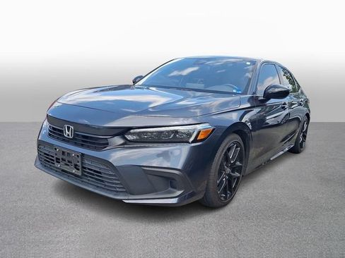 Used 2023 Honda Civic Sport image 1