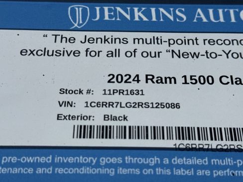 Used 2024 RAM 1500 Warlock AWD/4WD image 7