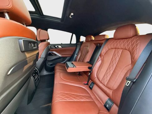 Used 2021 BMW X6 M50i w/ Executive Package AWD/4WD image 9