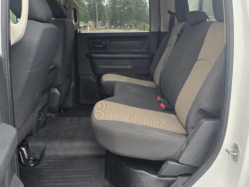 Used 2012 RAM 5500 4X4 4dr Crew Cab 197.1 in. WB w/ ST Decor Group image 16