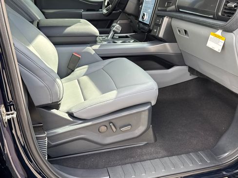 New 2025 Ford F150 Lightning Flash AWD/4WD image 14