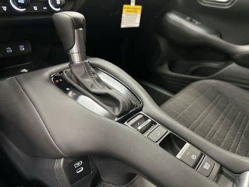 New 2026 Honda HR-V LX image 24