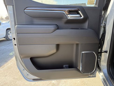 New 2026 Chevrolet Silverado 1500 LT Trail Boss w/ Convenience Package II image 26