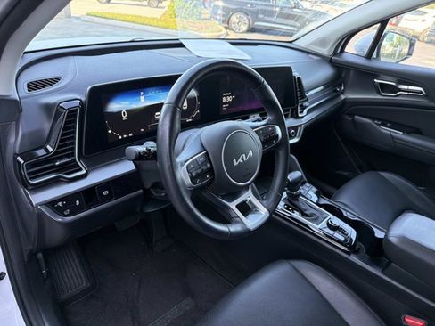 Used 2023 Kia Sportage SX FWD image 13