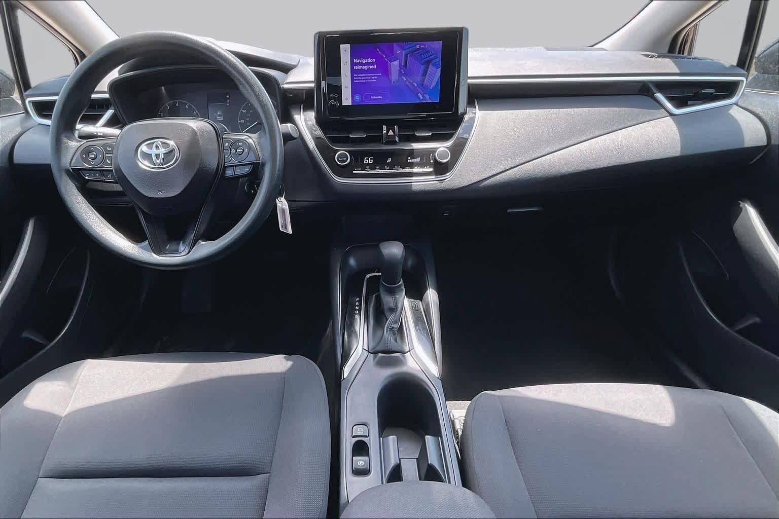 Used 2024 Toyota Corolla LE FWD image 15