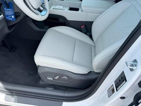 New 2026 Hyundai Santa Fe SEL image 7