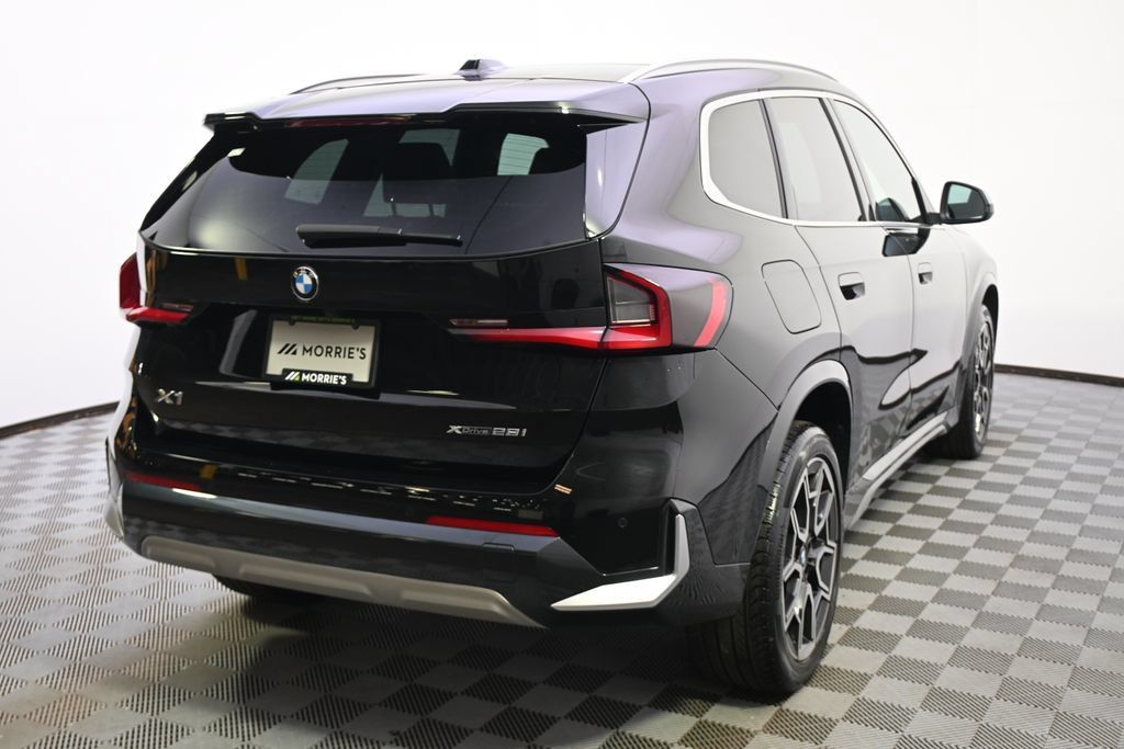 Used 2024 BMW X1 xDrive28i w/ Convenience Package AWD/4WD image 6