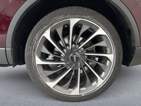 Used 2020 Lincoln Aviator Reserve w/ Equipment Group 202A image 21