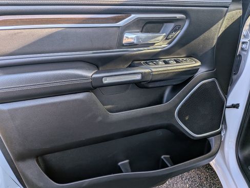 Used 2022 RAM 1500 Laramie image 9