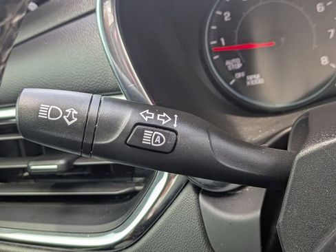 Used 2023 Chevrolet Equinox LT w/ Driver Convenience Package image 25